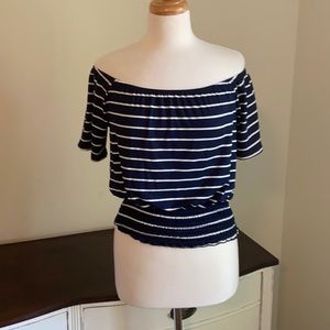 Rue 21 new off shoulder short sleeve top navy & white